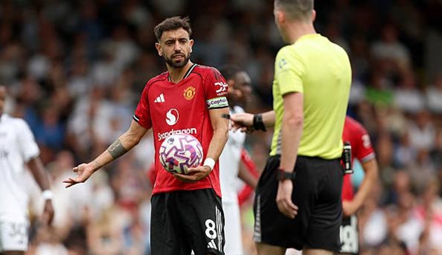 Bruno Fernandes lý giải nguyên nhân sút hỏng phạt đền trước Fulham