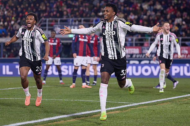 Thắng lợi thứ tư cho Bà đầm già